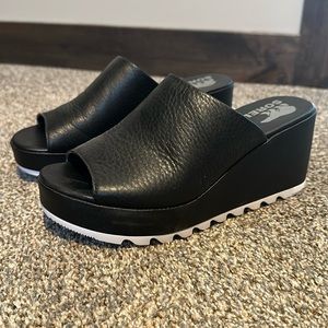 Sorel Women's Cameron Wedge Mule Sandal, Black Leather Chunky Platform Slide